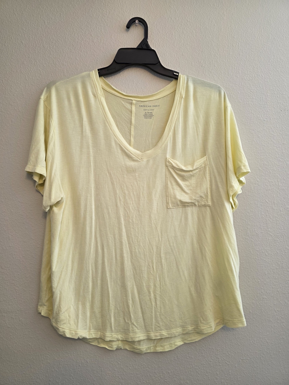 American Eagle Soft & Sexy V-Neck Tee in Pale Yellow